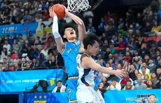 爱游戏APP-关于转折点北京首钢篮板制胜，NBA常规赛赛后攻防权衡，震撼外界，资深球员宣示担当的信息